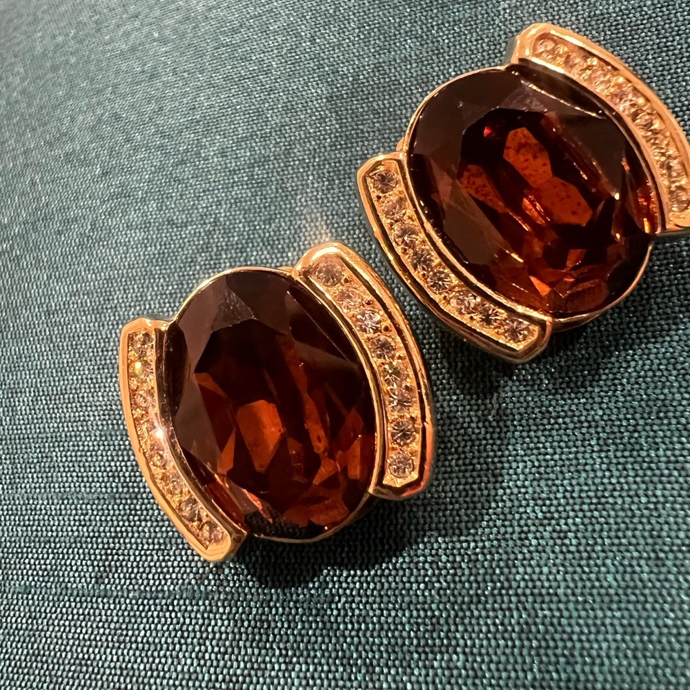 Christian Dior Gold -Amber Crystal-  Clip on Earrings - Picture 9 of 11